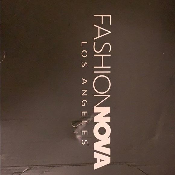 FASHION NOVA “JUST FORGET IT” GRAY PUMP HEEL - Picture 6 of 6